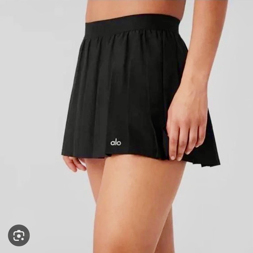 Alo Yoga Black varsity Pleated Skirt